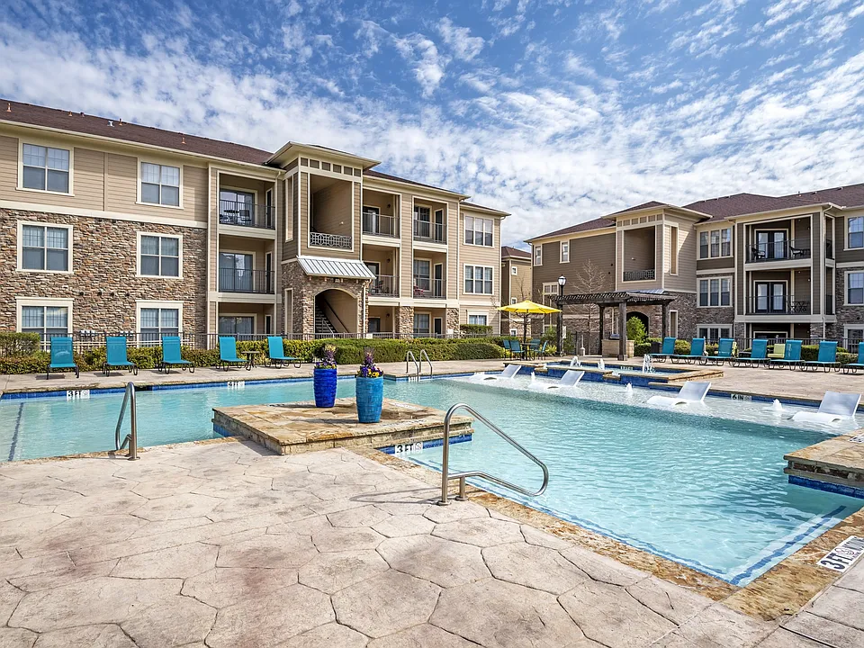 Riverside Villas Apartments