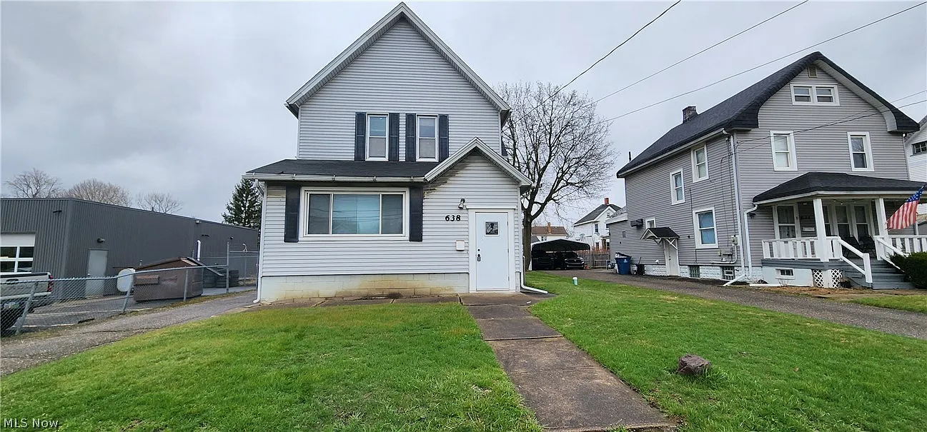 638 Robbins Ave photo 1