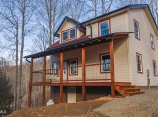 1135 Cherry Springs Ln, Trade, TN 37691