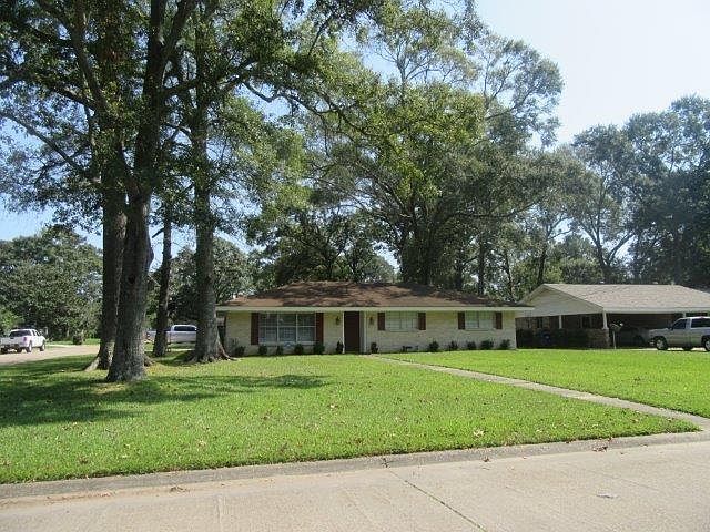 1st image of 401 Louisiana Ave