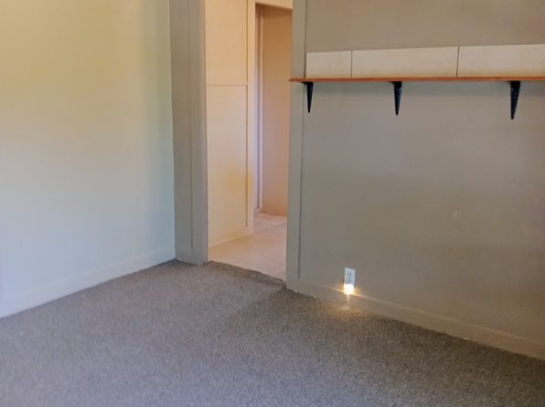 (undisclosed Address)