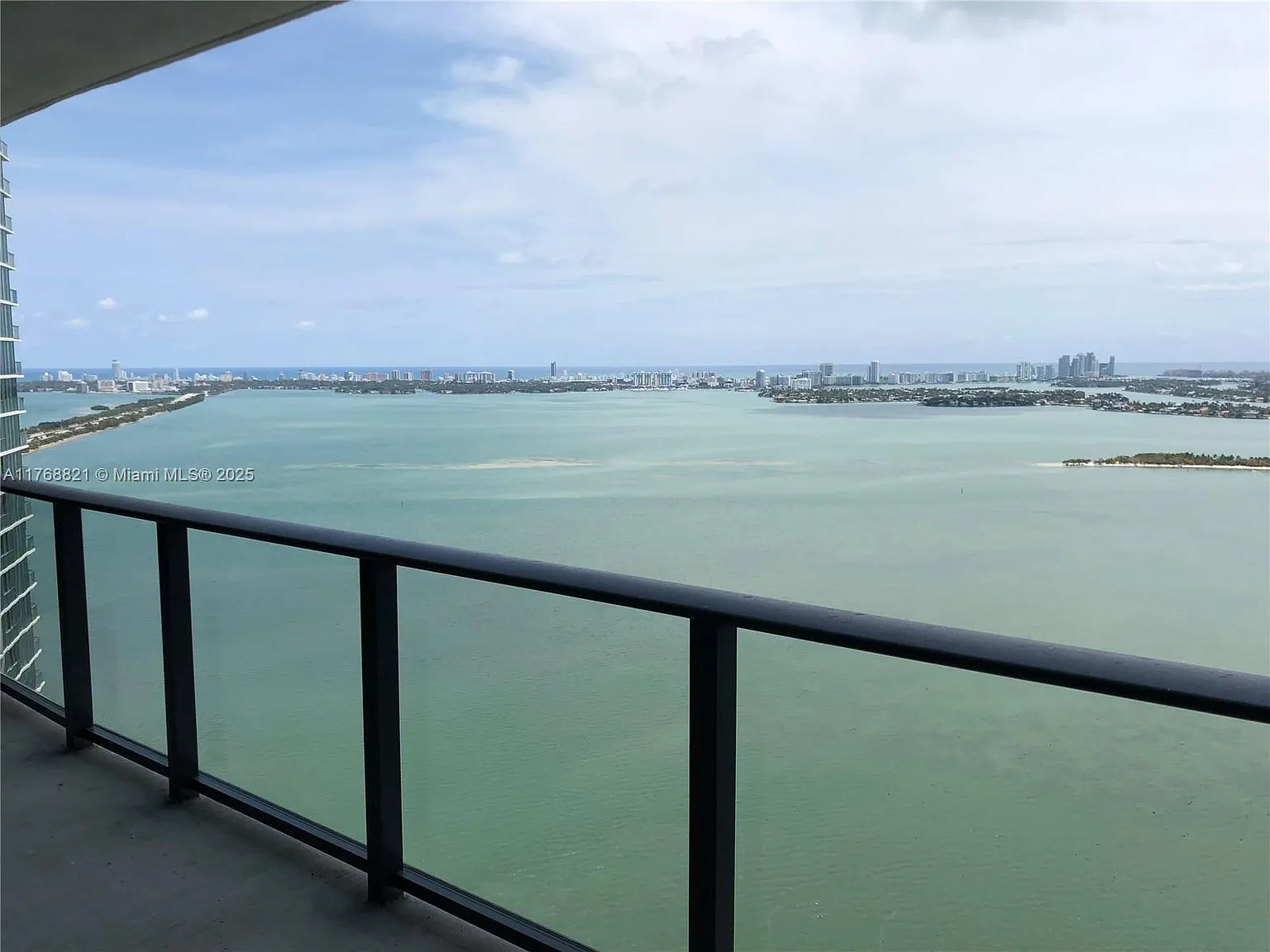 1 bed, 945 sqft, $5,100 — Photo 1