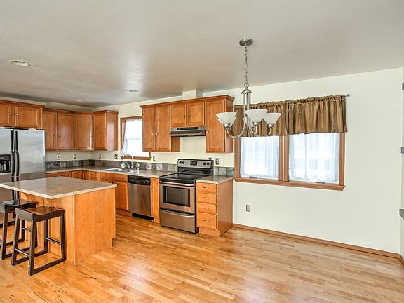 3rd image of 7708 Highland Park Way SW #B