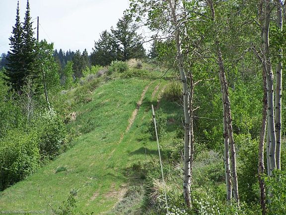3rd image of Packhorse Trl