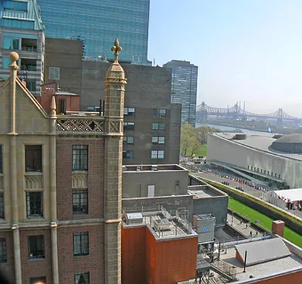 Rented by Chartwell Forest Hills Realty | media 6