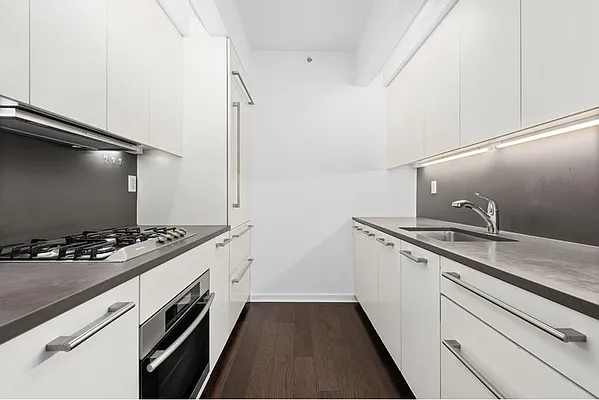 Rented by Douglas Elliman | media 25