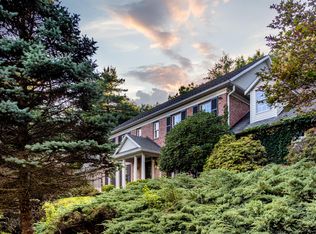 715 Lantern Hill Rd, Shavertown, PA 18708