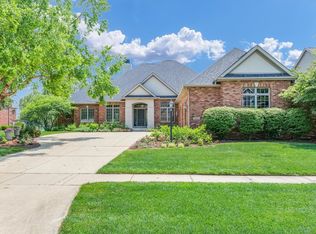4905 Peifer Ln, Champaign, IL