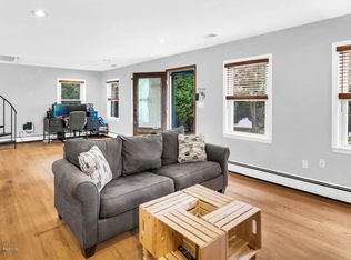 27 Maxwell Rd, Eatontown, NJ 07724