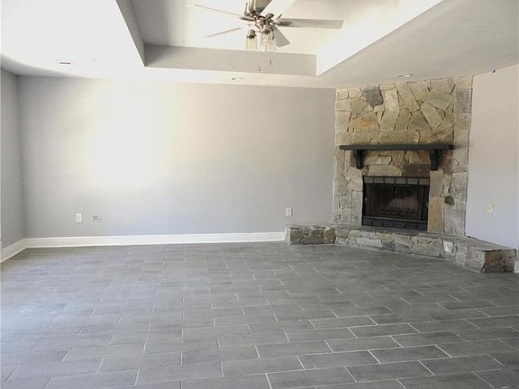 3rd image of 2496 Paige Janette Dr