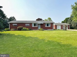 185 Strack Dr, Myerstown, PA 17067