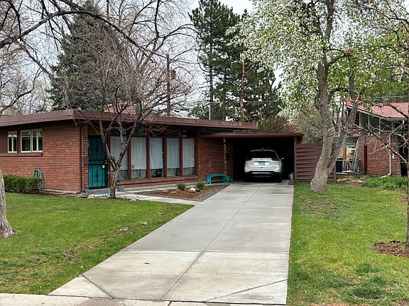 3rd image of 3030 S Marion St