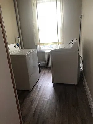 Rented by Alexander Bilu, LREB | media 23