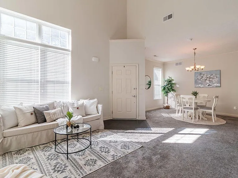 7518 Acela St — Photo 21
