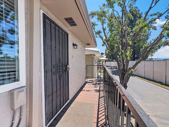 3rd image of 2466 Golzio Ct APT 4