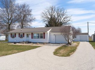 1008 S Center St, Bringhurst, IN 46913