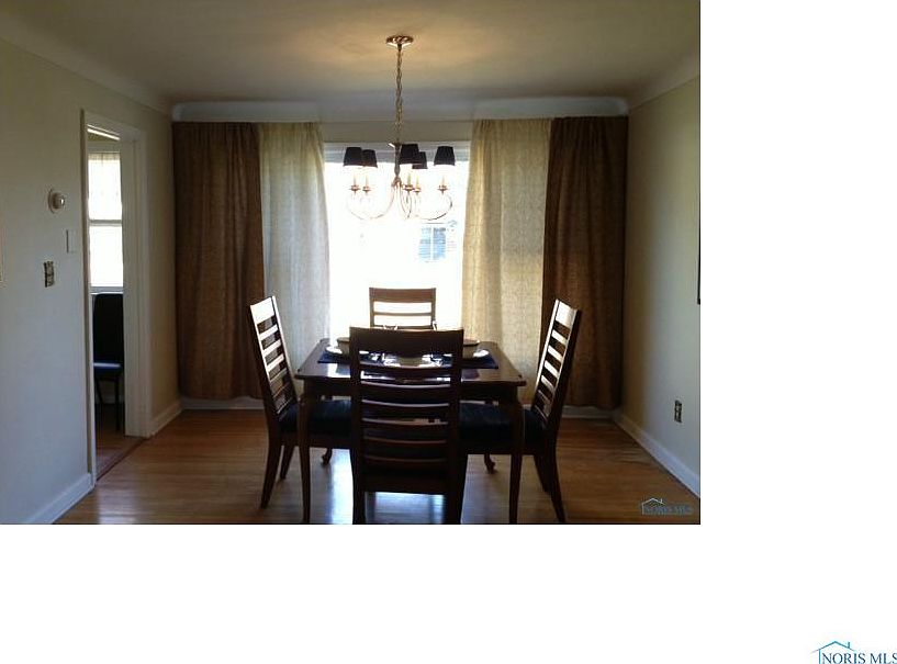 2nd image of 3340 Ravenwood Blvd