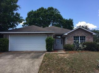 110 Marimba St, Mary Esther, FL 32569