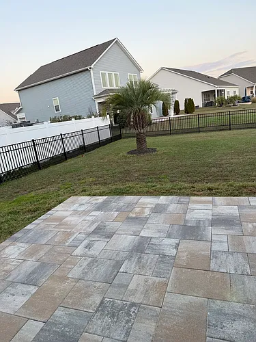 1007 Selma Loop Photo 1