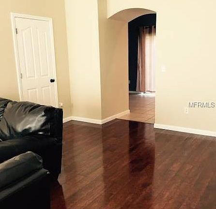 5th image of 10108 Belleville Pl