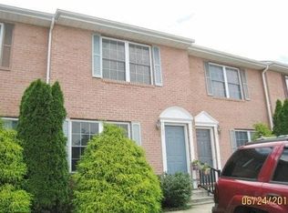 105 Douglas Ave #105, Martinsburg, WV 25404