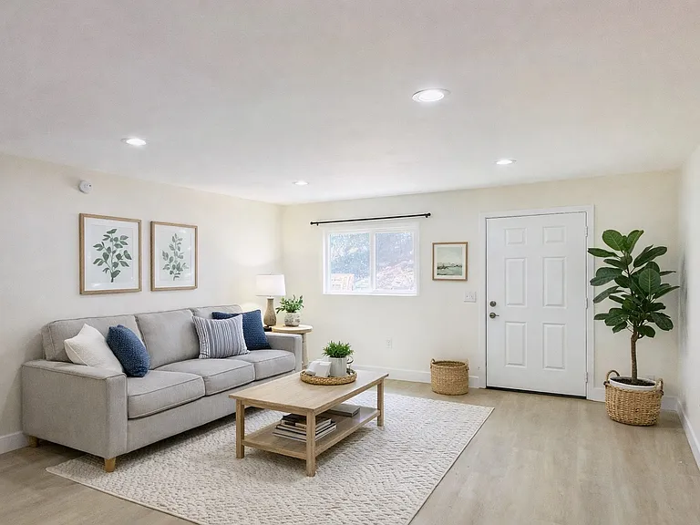 3060 Panorama Rd #2B — Photo 3
