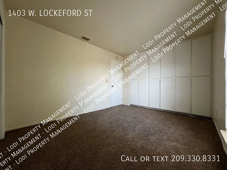 1403 W Lockeford St — Photo 19