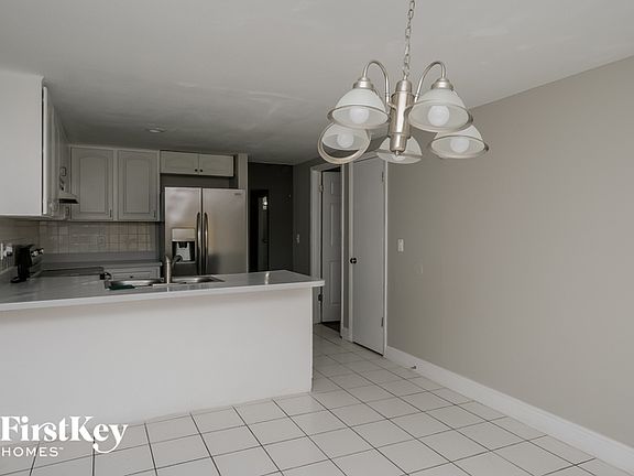 5th image of 10101 Westgate Ct