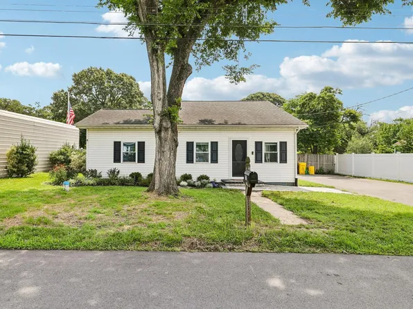 335 Beach Ave, Pasadena, MD 21122