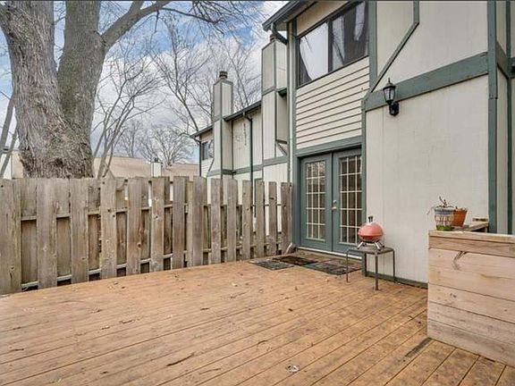 2nd image of 2031 Painted Leaf Dr