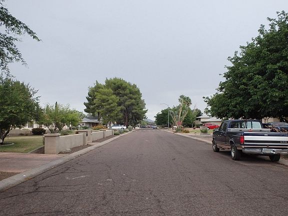 4th image of 5450 E Emile Zola Ave