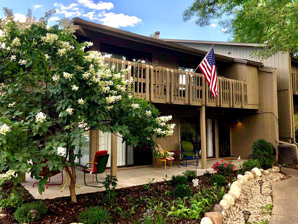 1st image of 709 Country Club Dr