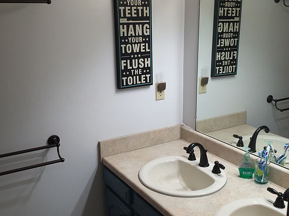 upstairs bathroom