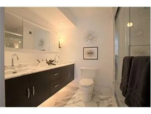 Rented by Jade Stone Real Estate Consulting | media 51