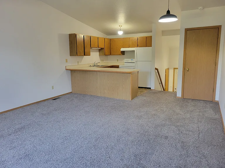 115 Tyler Way #1-C — Photo 6