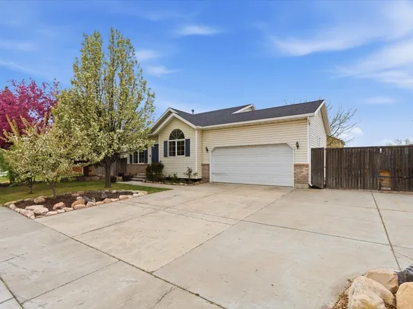 944 S 740th St W, Lehi, UT 84043