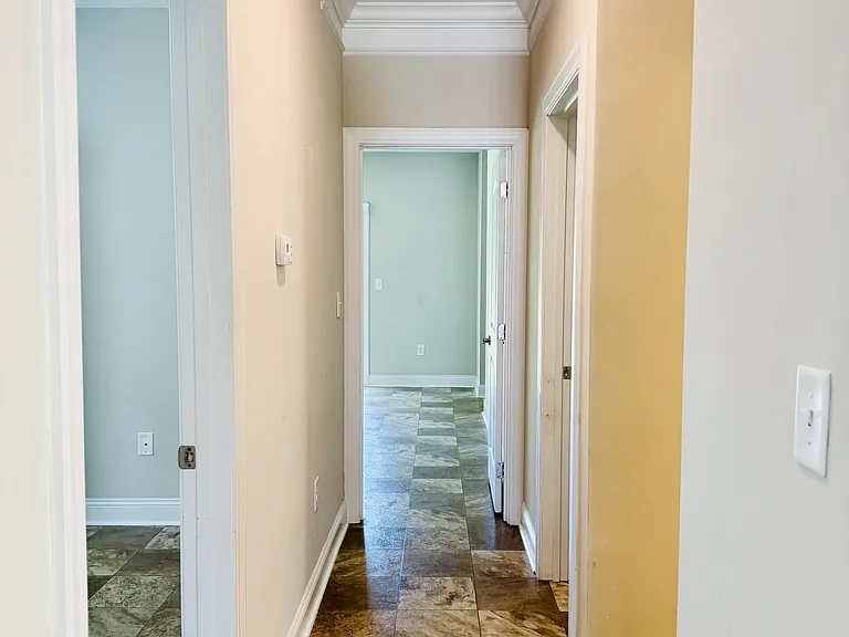 1501 Ferney Dr — Photo 13
