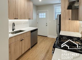 1908 W Winnemac Ave #2, Chicago, IL 60640