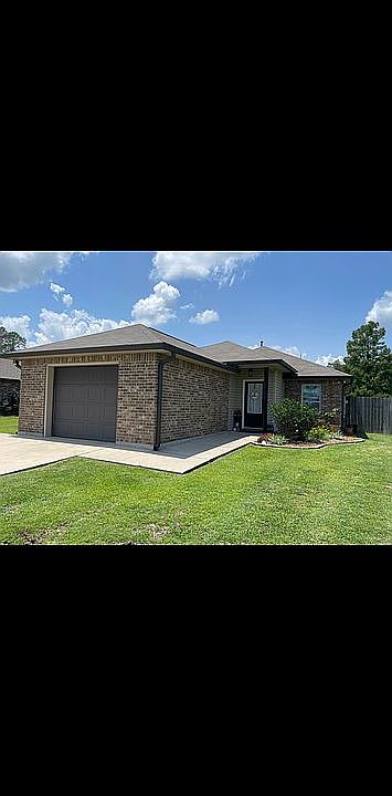 1st image of 42176 N City Park Dr