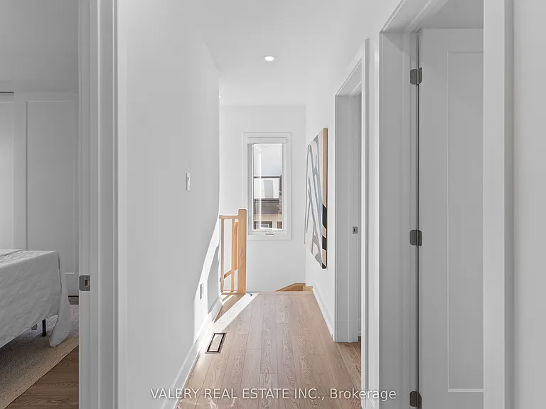 15 Acorn Ave #5 — Photo 23