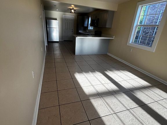 4th image of 3724 Republic St