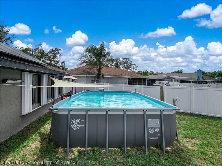 4201 Westminster Rd — Photo 33