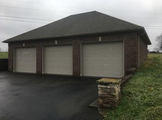 254 W Park Dr, Columbia, KY 42728