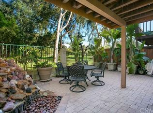 2060 Meadow View Ln, Costa Mesa, CA 92627