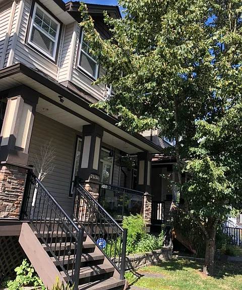 24281 101a Ave — Photo 3