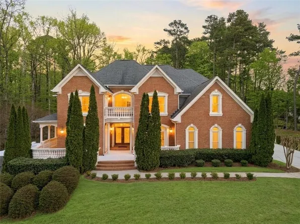 2650 Riverfront Dr, Snellville, GA 30039