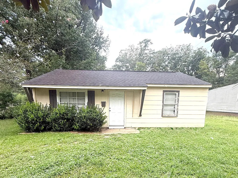 265 Clark Cir