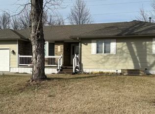 2620 W Ridge Dr, Emporia, KS 66801