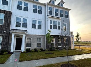 14573 Beacon Ct, Carmel, IN 46032