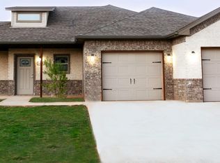 3535 Legacy Cir, Granbury, TX 76049